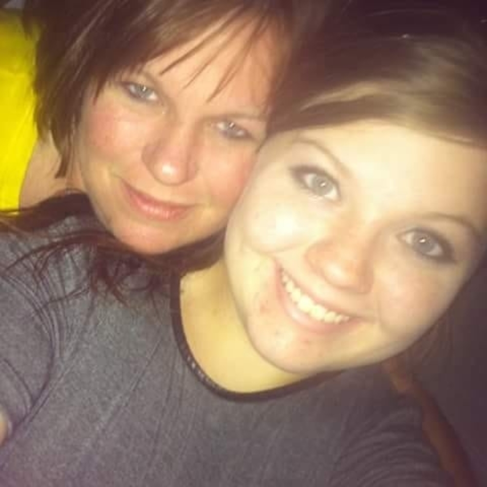 Meet your Posher, Angie